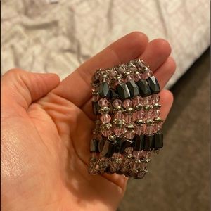 Magnetic bracelet/necklace